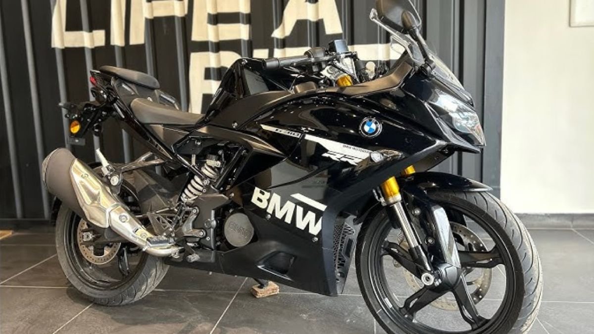 BMW G310 RR